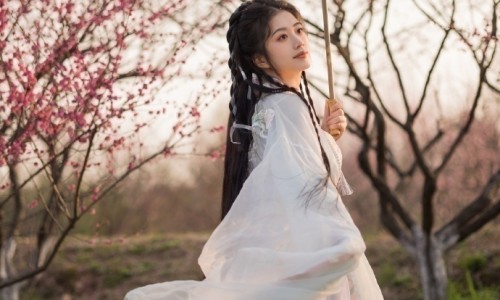 宝宝几个月会捏响玩具-专业几个月宝宝会抓握玩具平台-婴儿几个月会抓东西玩